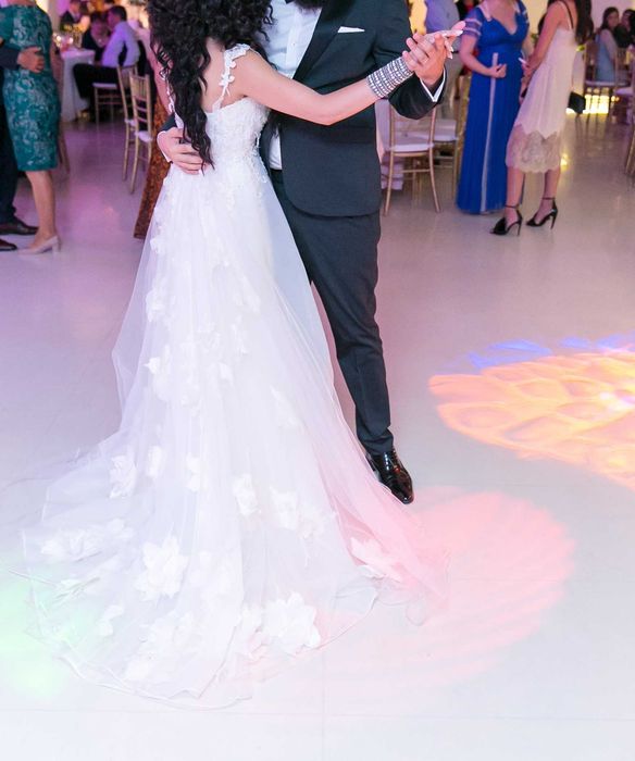 Rochie mireasa unica la comanda impecabila Marimea S