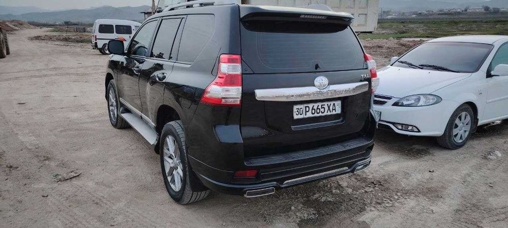 Toyota Land Cruiser Prado