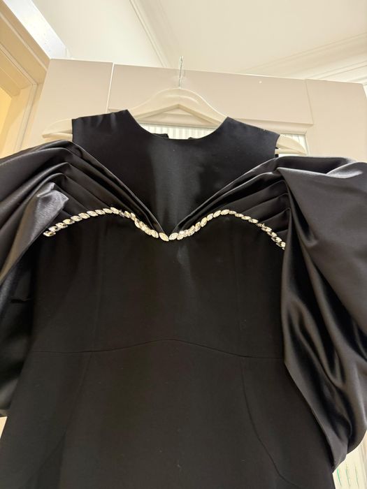 Шикарное Платье Malli