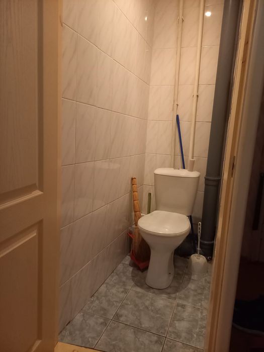 Продам 2х квартиру в центре.рпйон Достык Мол.