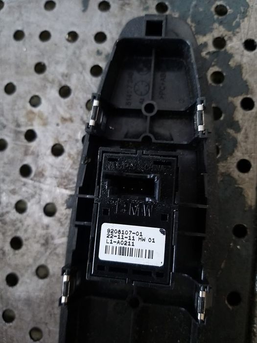 Buton geam electric dreapta fata bmw seria 1 f20 f21 920810701