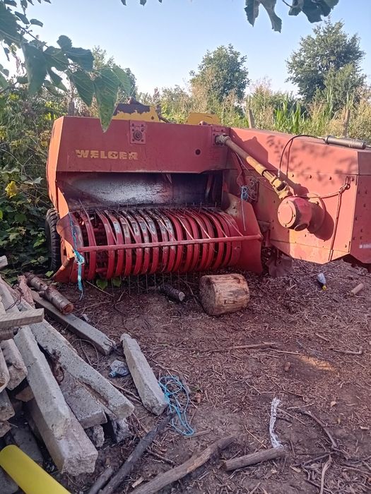 Vind sau skimb cu vaci vitei sau tractor balotera velgher 45 si incarc