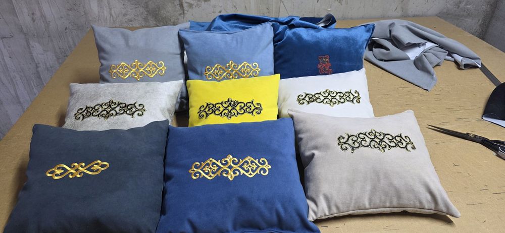 Той бастарға  арналған жастық тар