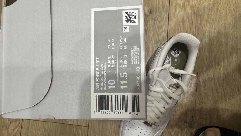 Кроссовки nike оригинал