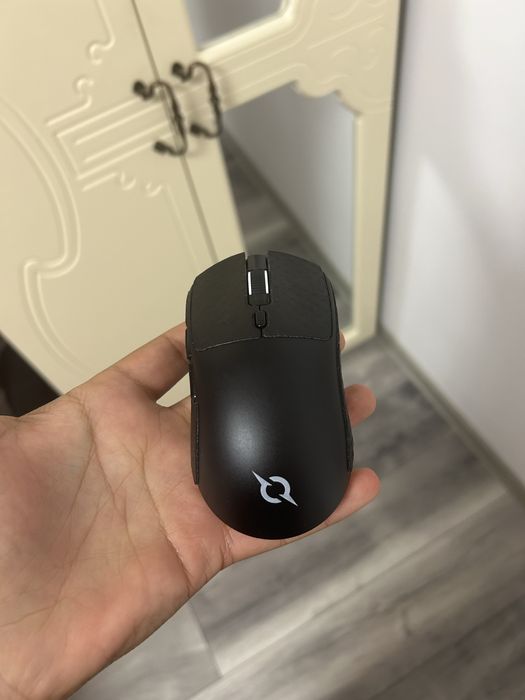 Vand mouse aqirys nova