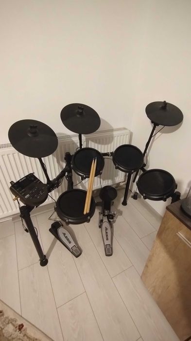 Set tobe electronice ALESIS NITRO mesh kits