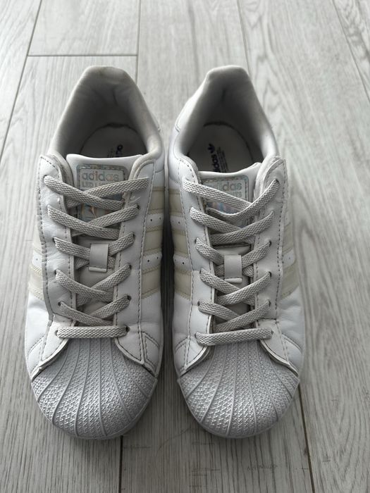 Adidas cu lumini 35
