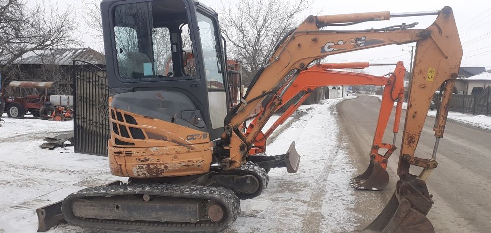 Miniexcavator  Case Cx 27