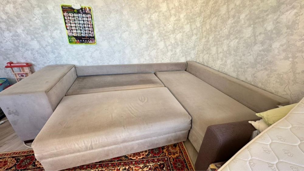 Продается угловой диван