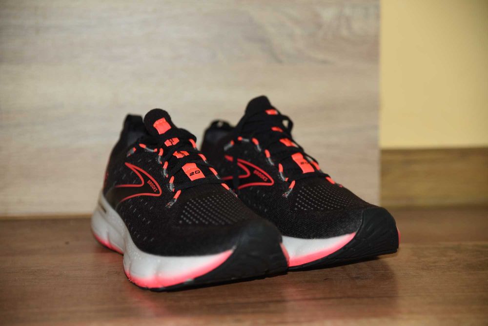 Brooks Glyceryn 20, номер 42