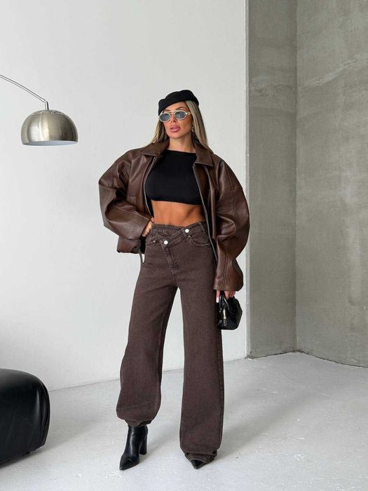 Дамски дънки с широк крачол