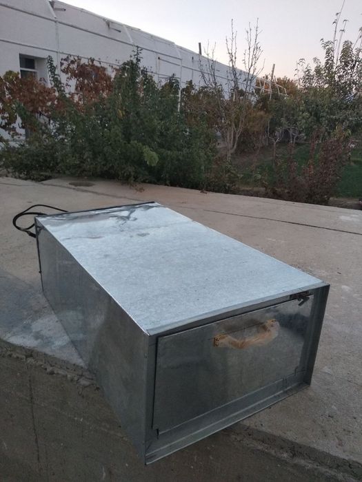 Elektricheskiy duxovka. 220v