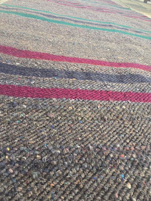 Вълнена пътека, ръчно тъкана