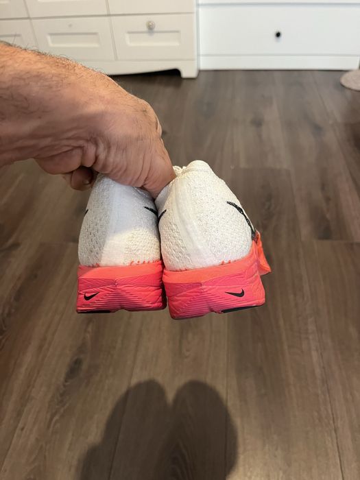 Nike ZoomX Vaporfly 3-оригинални дсмски маратонки
