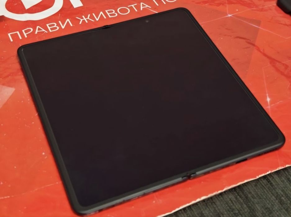 KATO НОВ 512GB Honor Magic V5 5G 16GB Технополис Гаранция 2028г BLACK