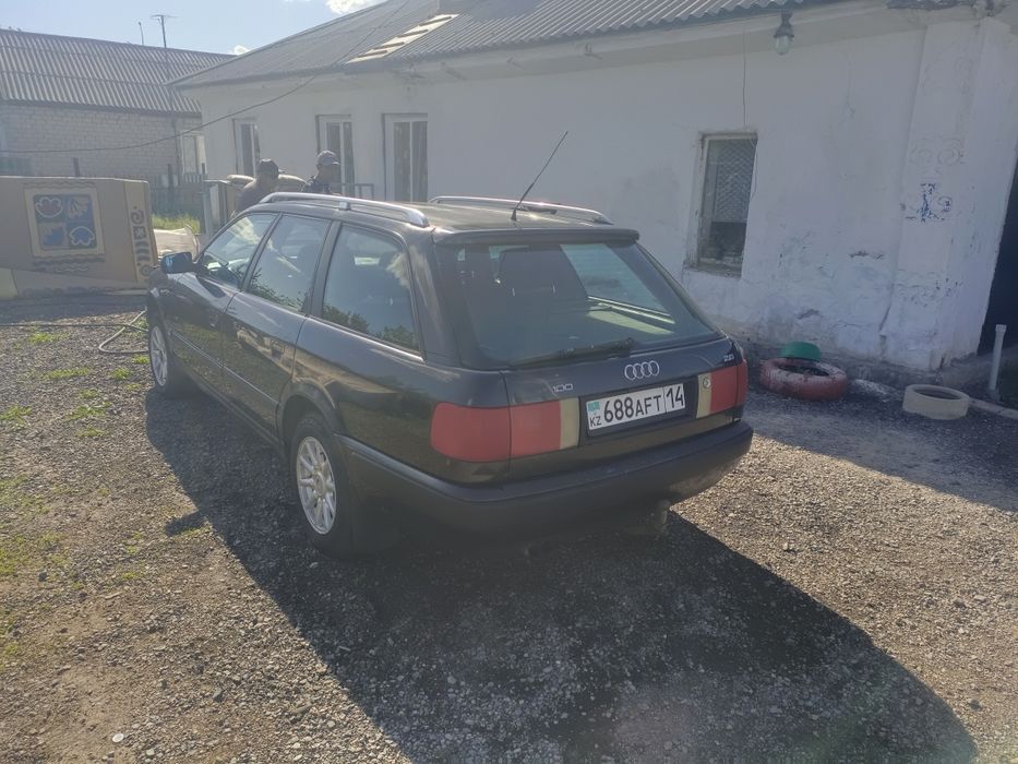 Продам Ауди 100 с4