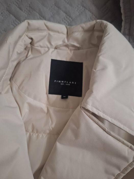 Продаю плащ женский