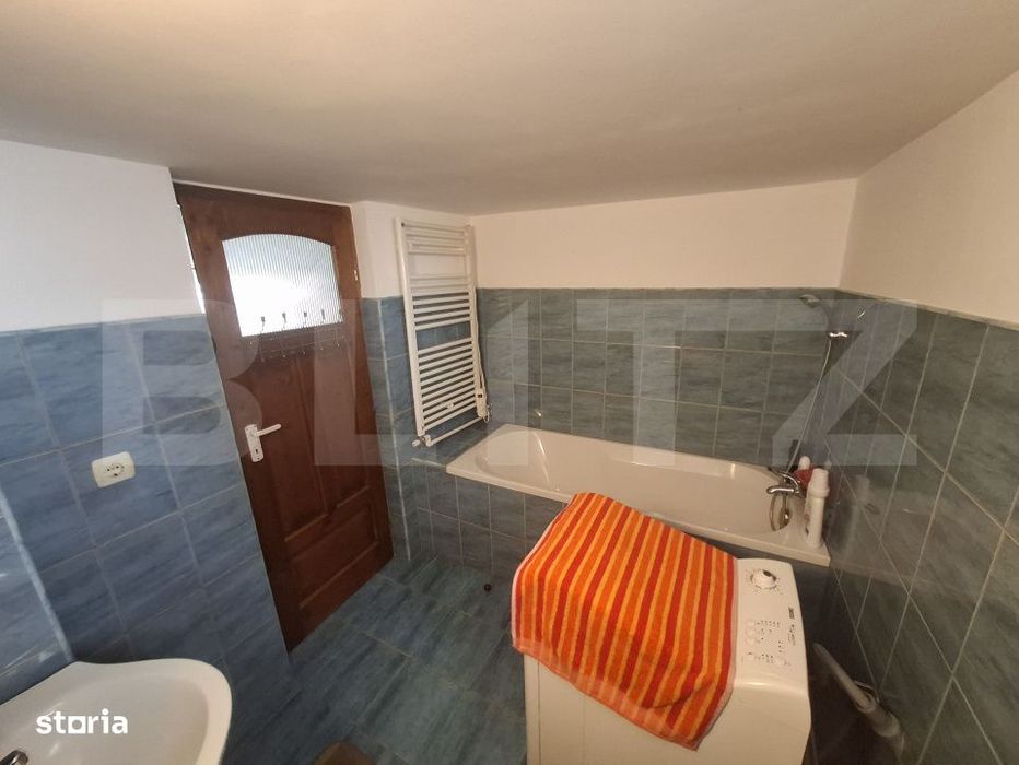 Casa de vanzare, 115.04 mp, 688 mp teren, zona Lucian Blaga