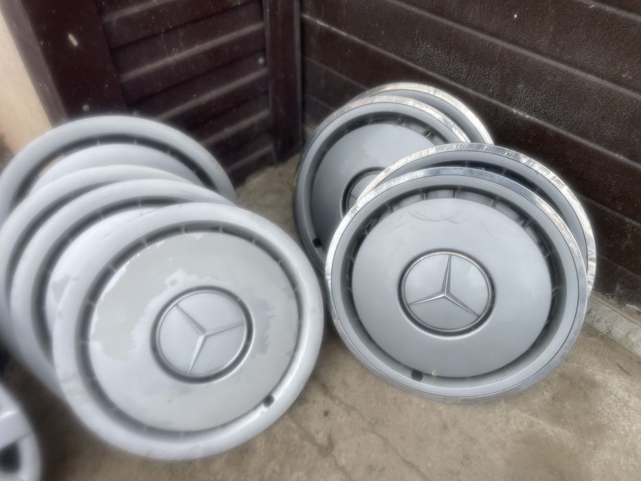 Колпаки на колеса авто