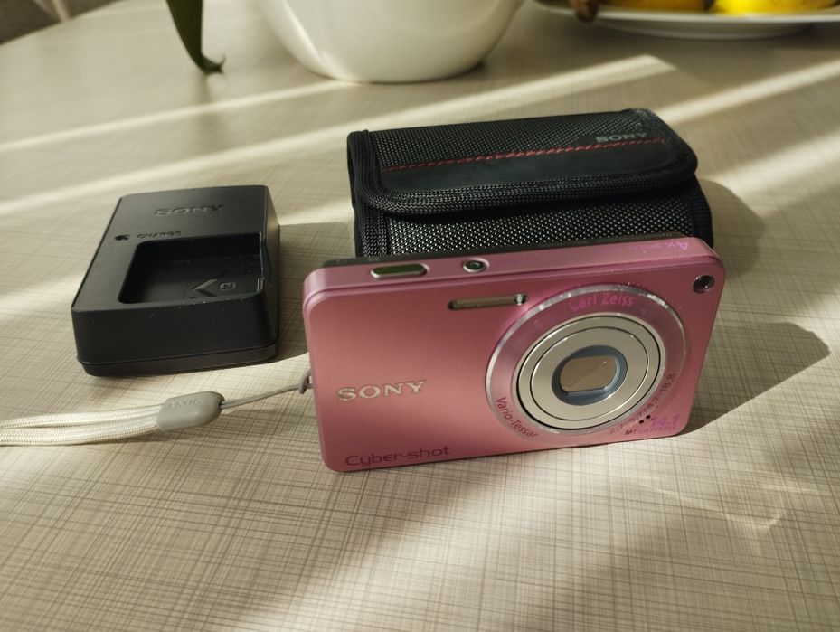 Sony Cyber-shot DSC-W350