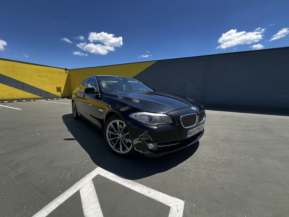 Bmw f10 520d automat 184cp car vertical full verde