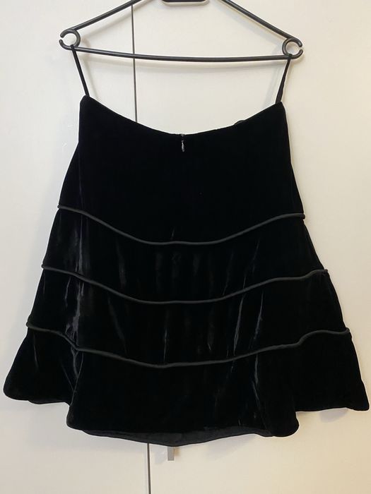 costum din doua piese fusta si top Emporio Armani