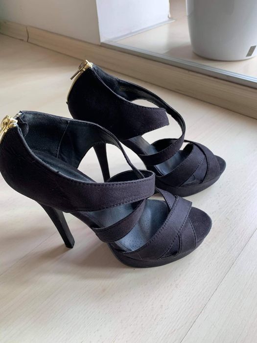 Sandale/pantofi cu toc inalt