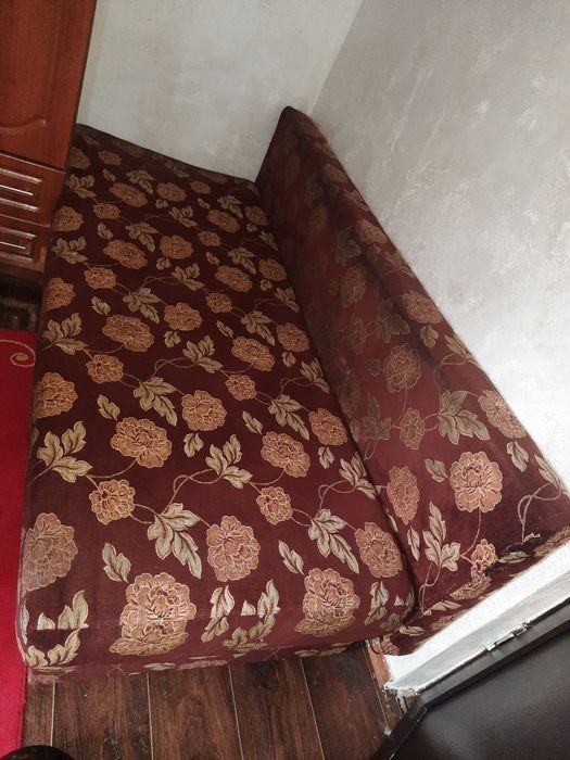 Диван Шиванер Екі Диван  барін арзан бағаға берем