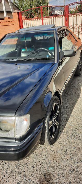 Продам мерса в хорошем состоянии