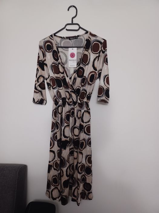 Vând rochie de dama