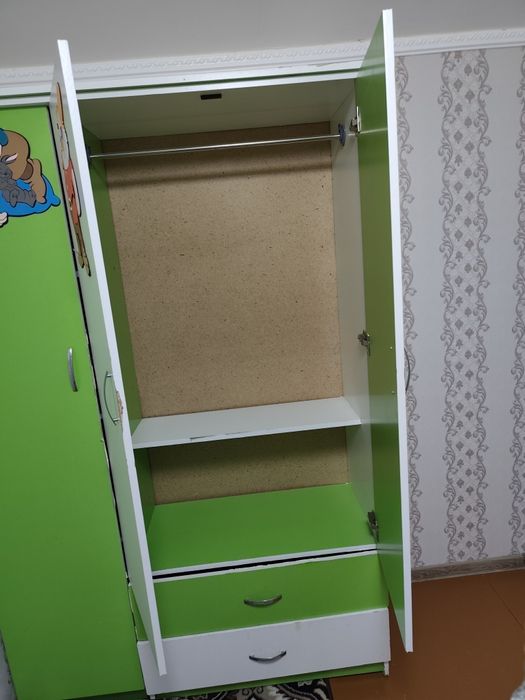 Продается детский шкаф
