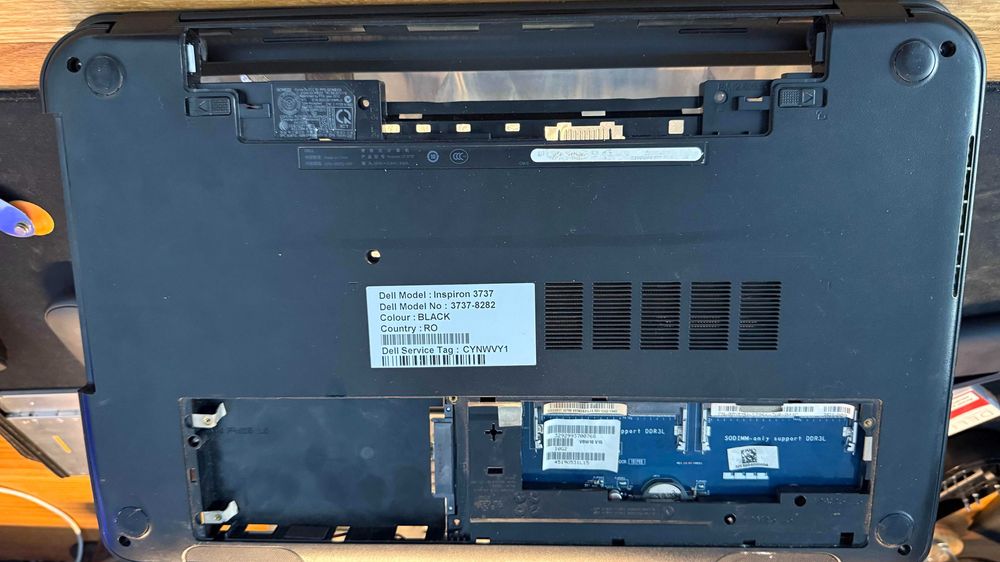 Dezmembrare Laptop Dell Inspiron 3737, Lenovo T580, Lenovo 80LH B51-35