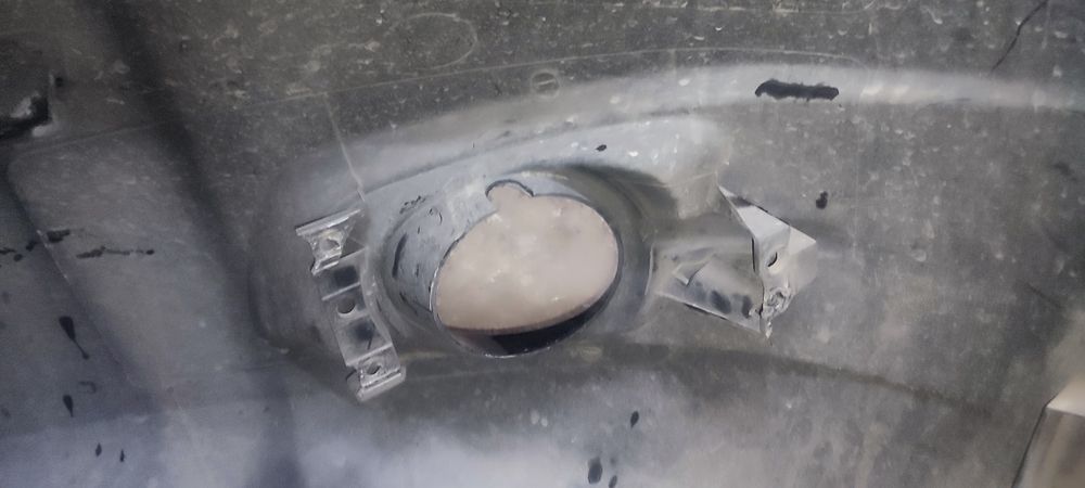 Бампер Кобальт черный цвет