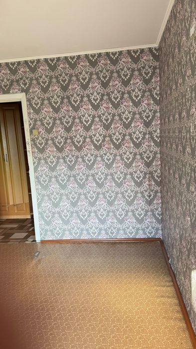 Продам 2 ком квартиру в 19 мкр