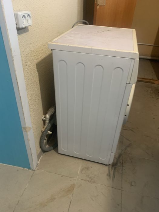 Продам стеральные машинки на запчасти