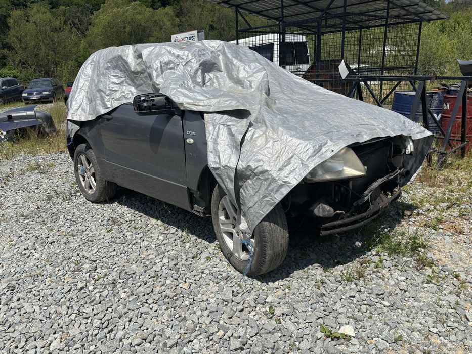 Vand,Dezmembrez Suzuchi Grand Vitara,Renaul Megane 2,Ford Tranzit