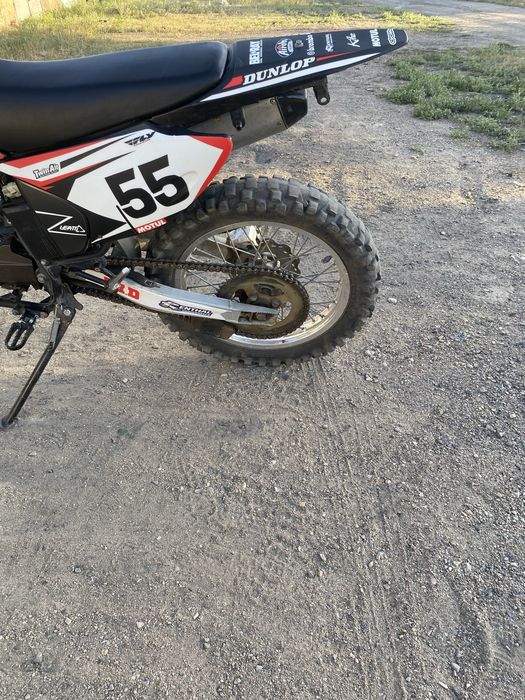 Продам эндуро 250