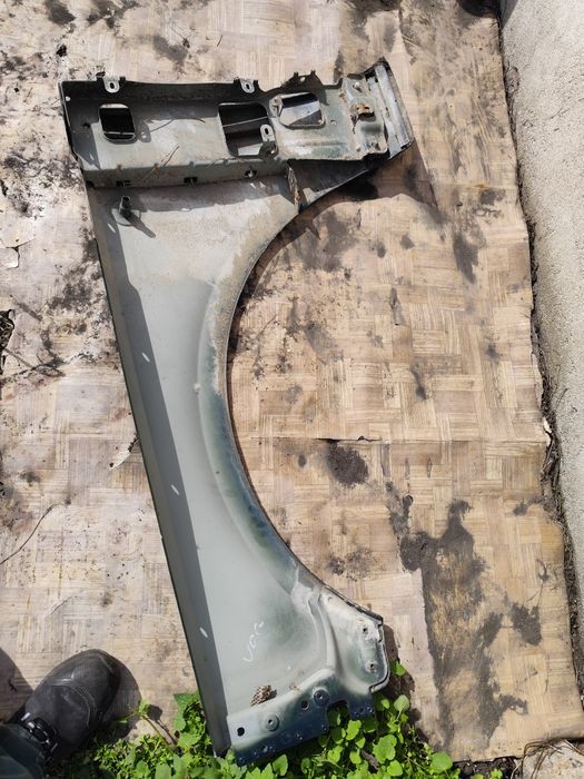 Ляв и Десен калник-Range Rover Vogue -2003