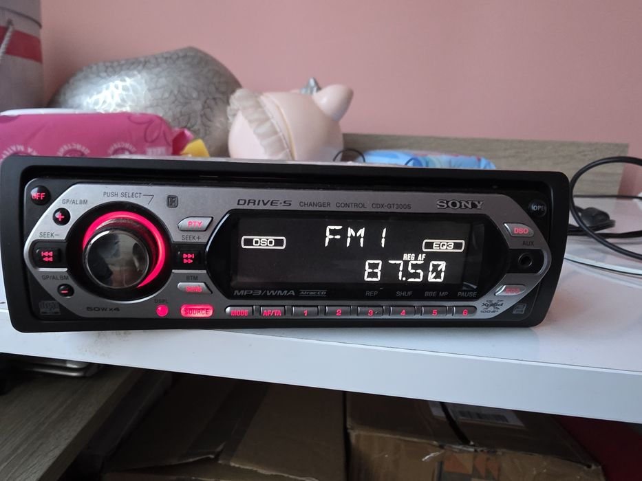 Продавам Sony с усб