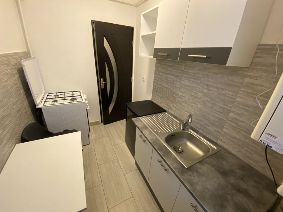PF inchiriez ap 1 cam in Visan