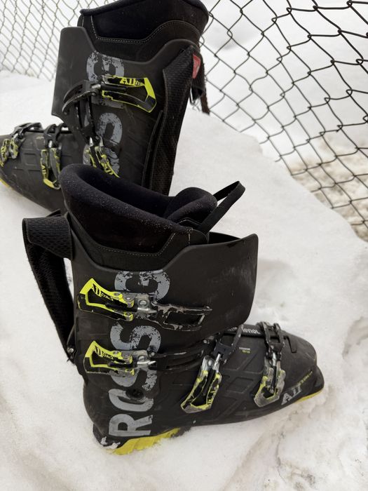 Vand skiuri si clapari