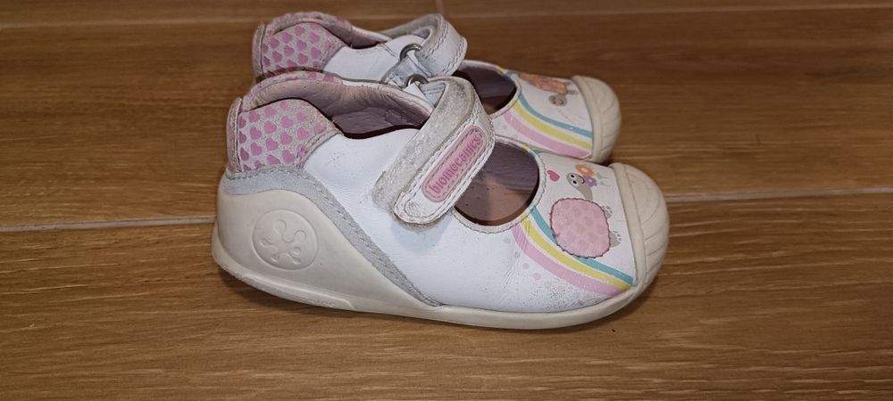 Детски кожени сандали Biomecanics за момиче