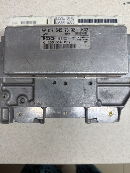 Продам эбу Mersedes VDO 024_545_13_32(09)