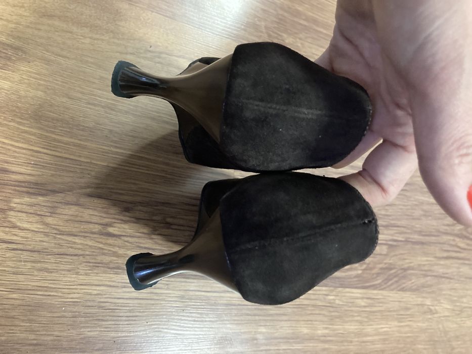 Pantofi piele intoarsa cu talpa inalta, eleganti, 38