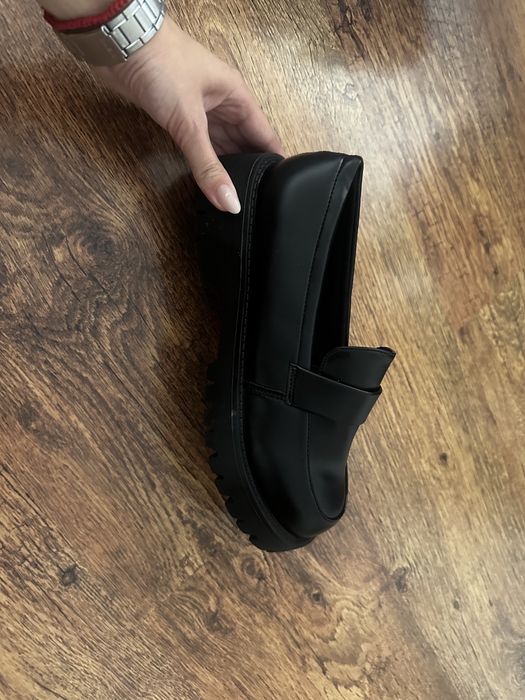 Обувки CN40/ EUR39 номер