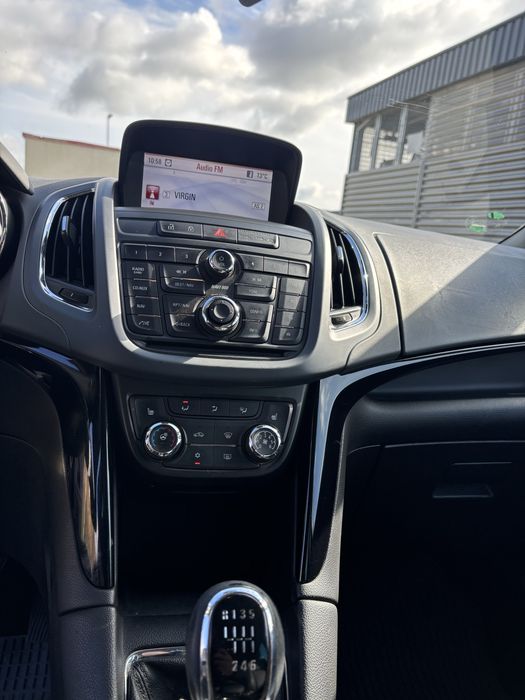 Opel Zafira C , 2013 - 7 locuri