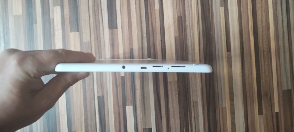 Tableta funcțională 10"