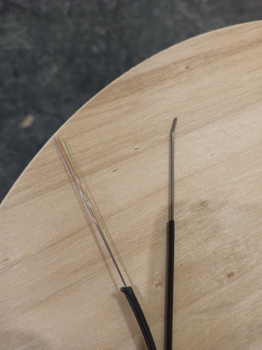 Кабел FTP cat5E и оптичен FTTH 4F