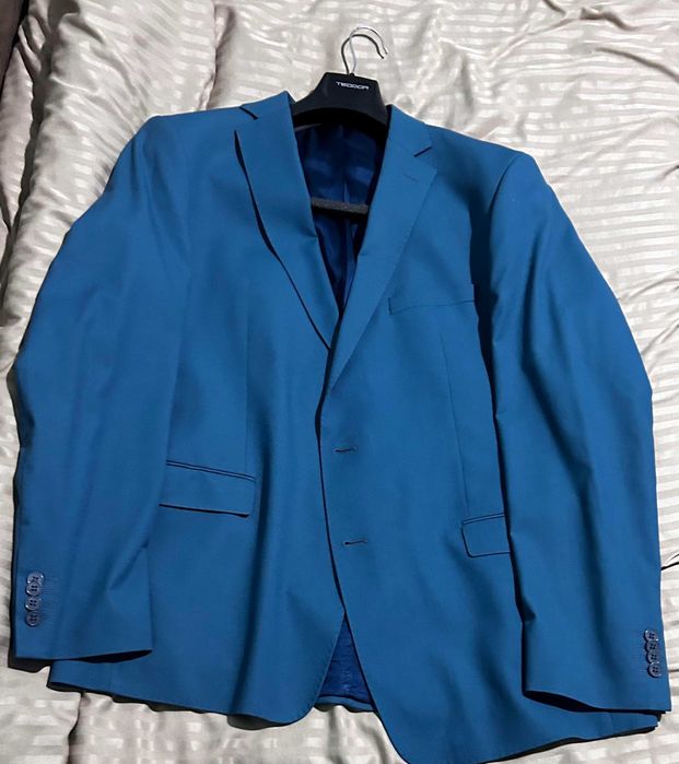 Бален костюм / Син цвят.