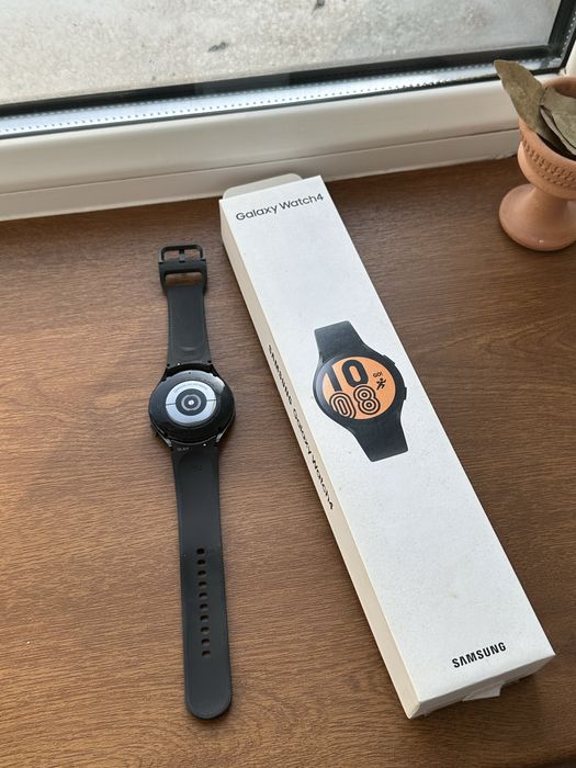Samsung Galaxy Watch 4